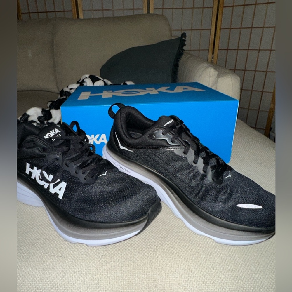 Hoka Bondi 8